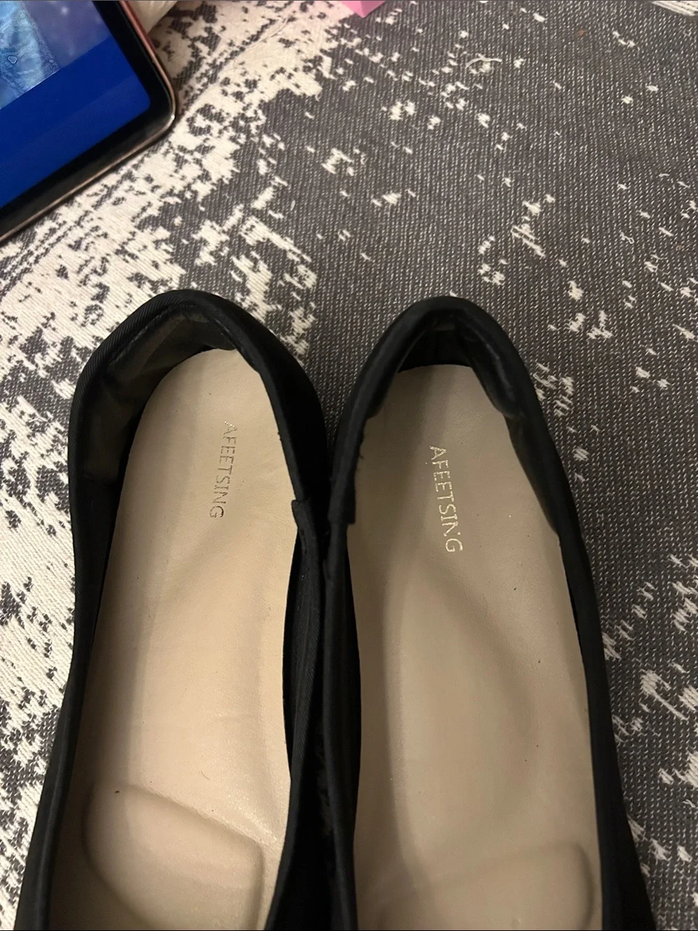 AFEETSING Black Round Toe Ballet Flats with Bow size 11 GUC